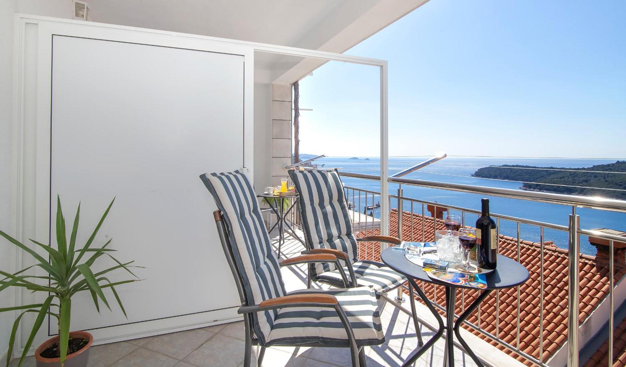 Apartments Superb View Дубровник Екстериор снимка