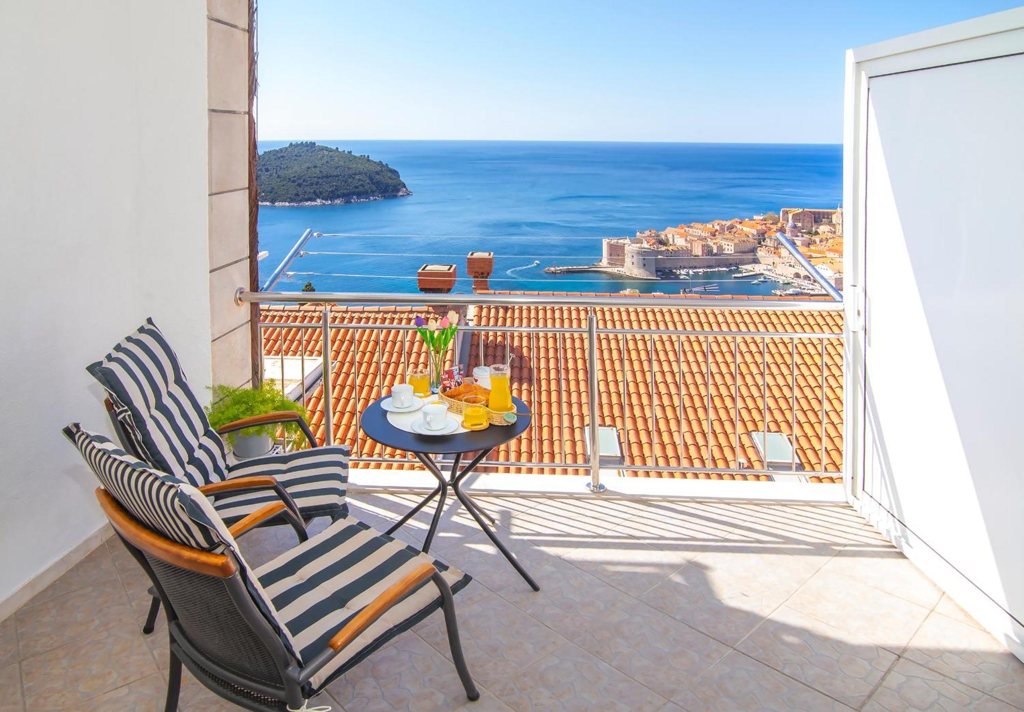 Apartments Superb View Дубровник Екстериор снимка