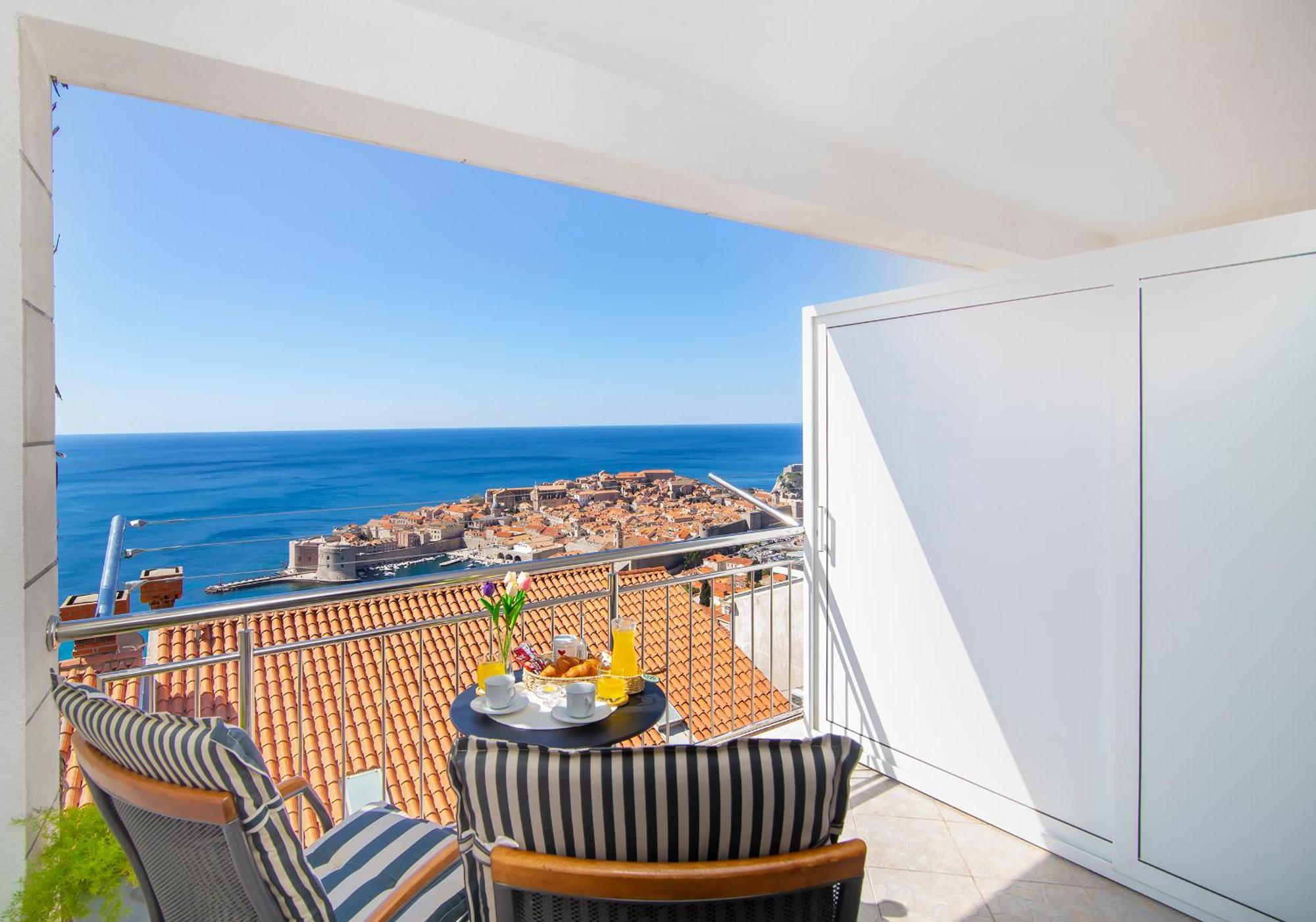 Apartments Superb View Дубровник Екстериор снимка